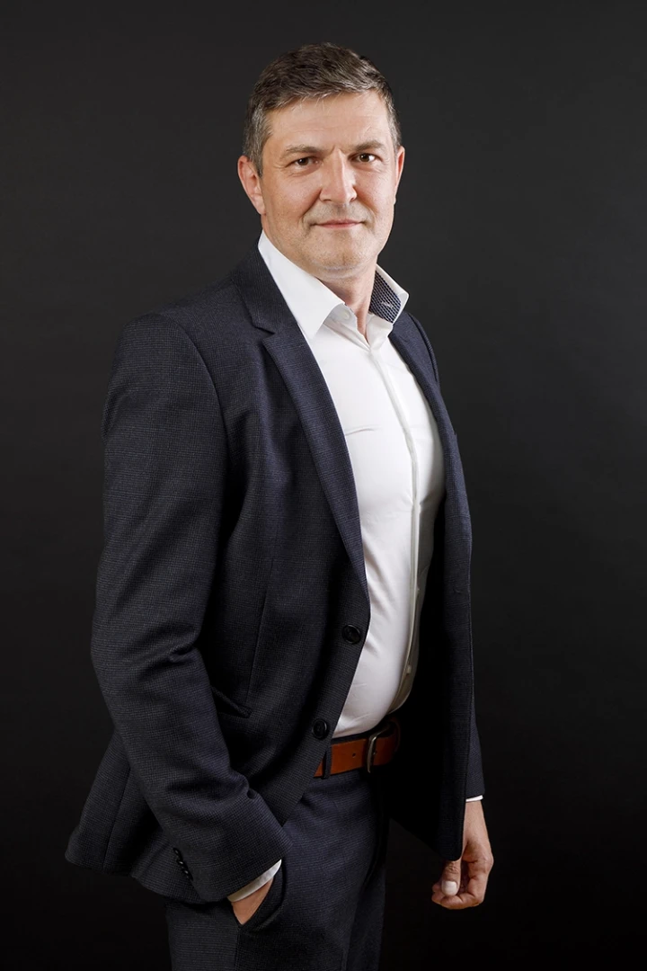 Copyright by Sanja Veljković